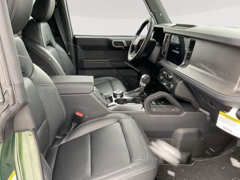 New 2025 Ford Bronco Big Bend w/ Black Diamond Package image 23