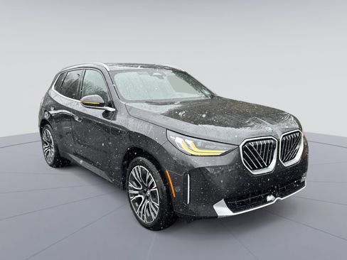 New 2026 BMW X3 xDrive30 w/ Premium Package image 1