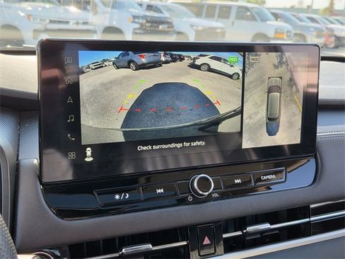 Used 2025 Mitsubishi Outlander SEL image 26