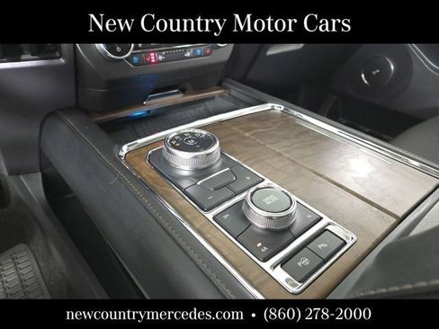 Used 2019 Ford Expedition Max Platinum AWD/4WD image 27