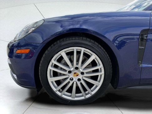 Used 2020 Porsche Panamera 4 image 73
