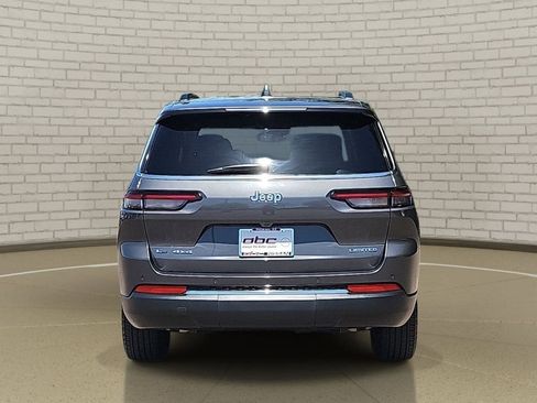 Used 2021 Jeep Grand Cherokee L Limited AWD/4WD image 6