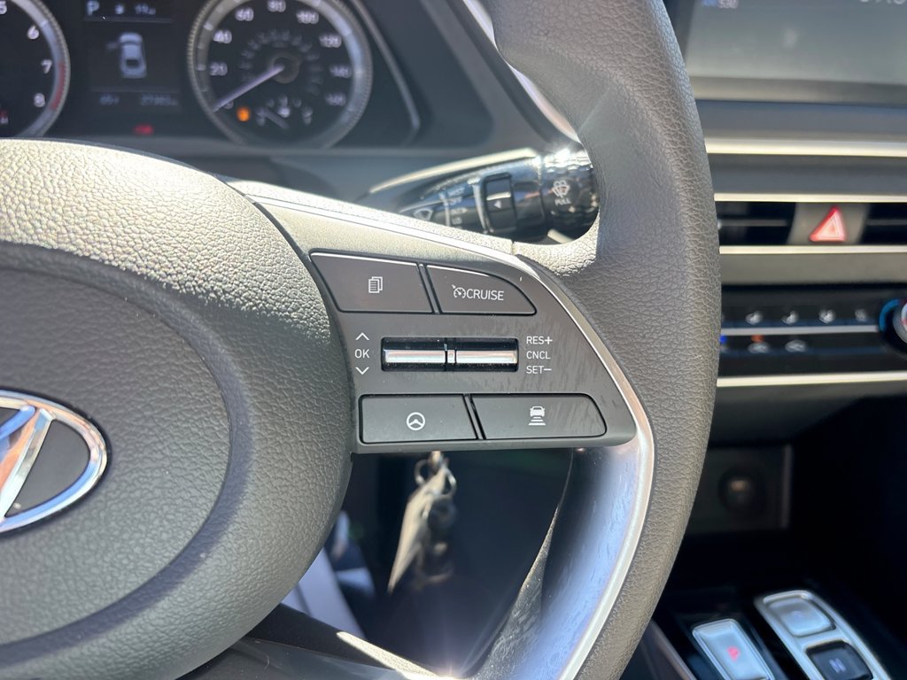 Used 2023 Hyundai Sonata SE w/ Cargo Package FWD image 29