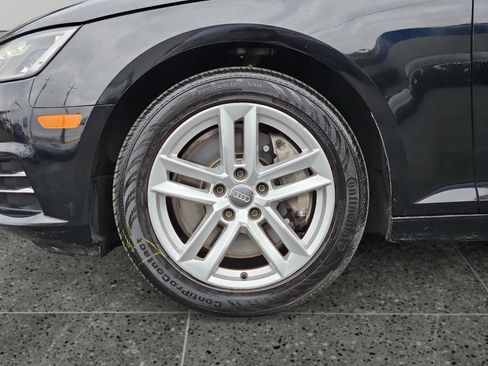 Used 2017 Audi A4 2.0T Premium image 16
