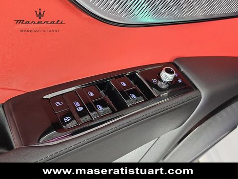 New 2025 Maserati Grecale Modena AWD/4WD image 18