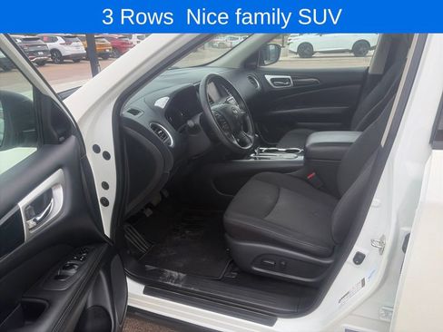 Used 2020 Nissan Pathfinder SV FWD image 25