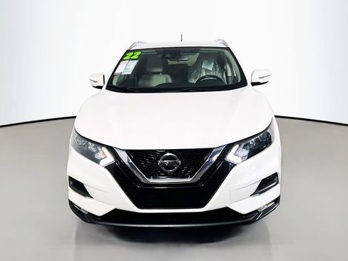 Used 2022 Nissan Rogue Sport SV FWD image 7