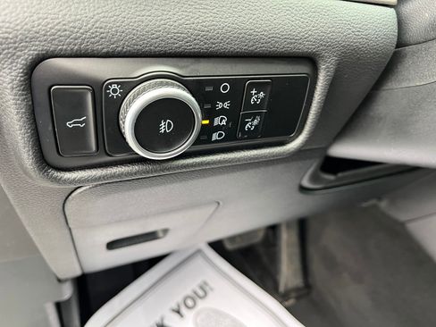 Used 2023 Ford Explorer Limited w/ Equipment Group 301A image 12