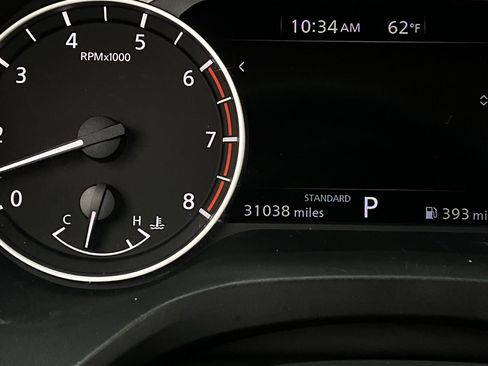 Used 2025 Nissan Rogue SV image 38