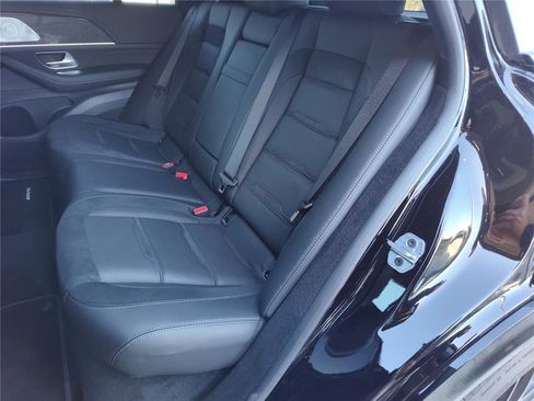 Used 2025 Mercedes-Benz GLE 63 AMG S image 27