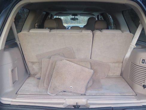 Used 2004 Ford Expedition Eddie Bauer image 16