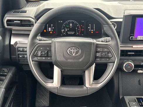 New 2026 Toyota 4Runner SR5 image 12