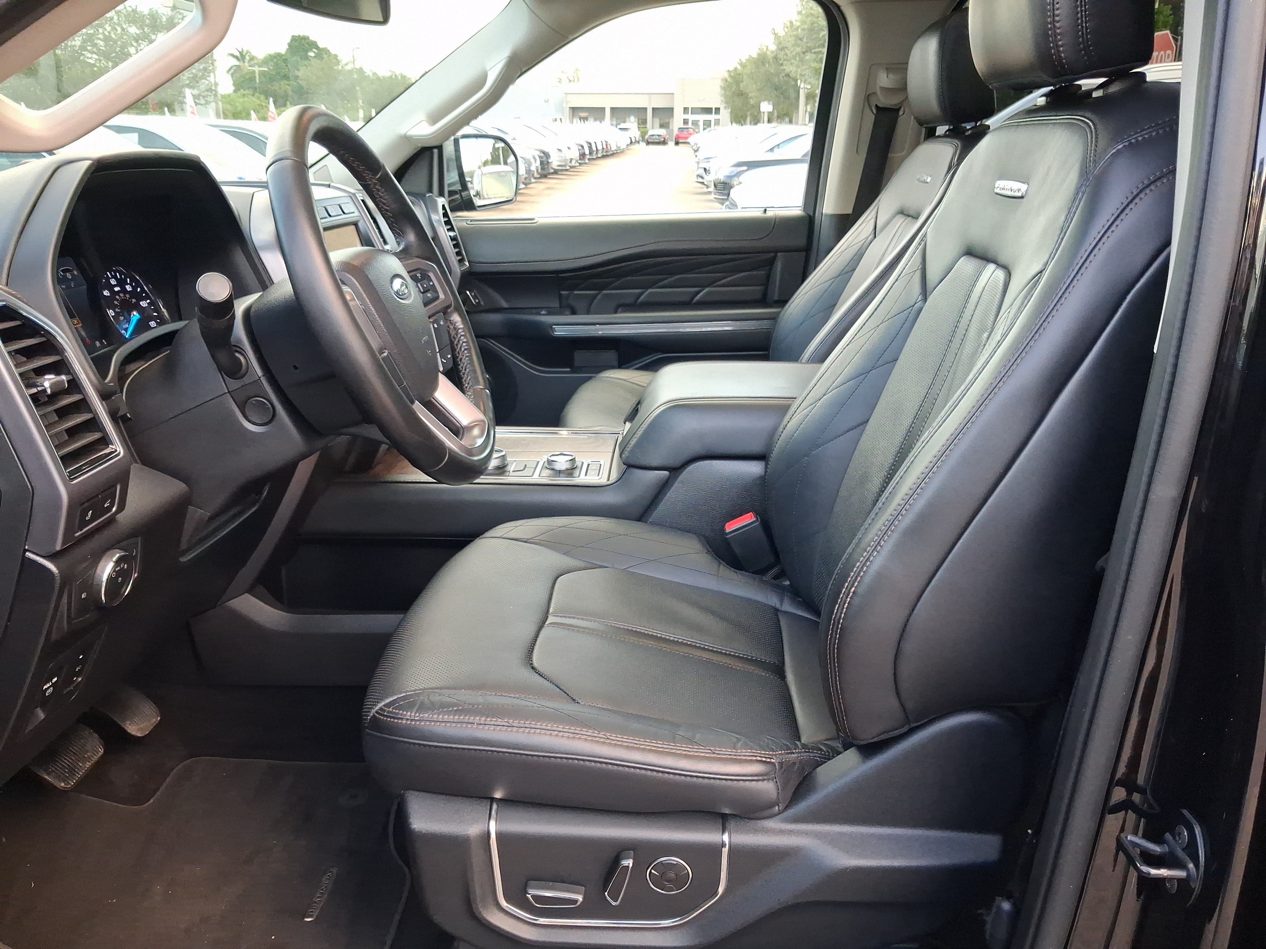 Used 2020 Ford Expedition Max Platinum AWD/4WD image 11
