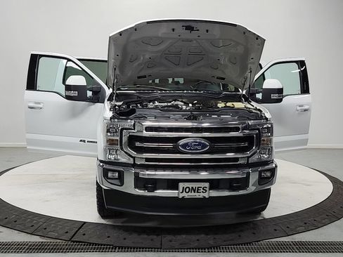 Used 2022 Ford F350 Lariat w/ Lariat Value Package AWD/4WD image 10