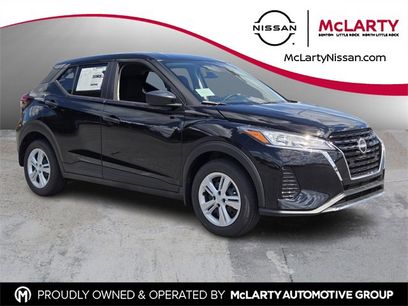 New 2025 Nissan Kicks S