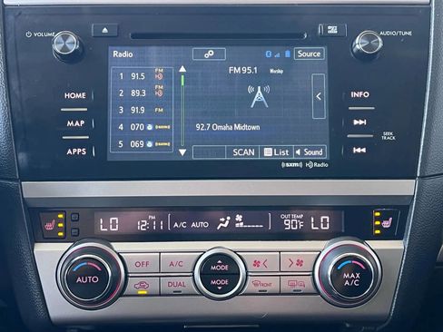 Used 2016 Subaru Legacy 2.5i Premium image 39