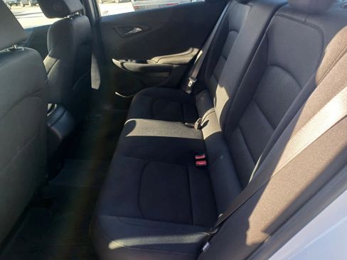 Used 2025 Chevrolet Malibu RS image 15