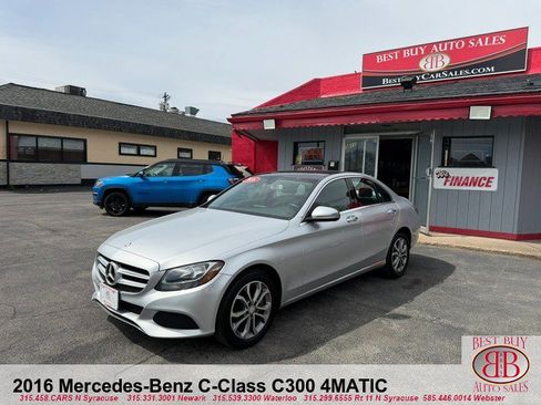 Used 2016 Mercedes-Benz C 300 4MATIC Sedan image 3