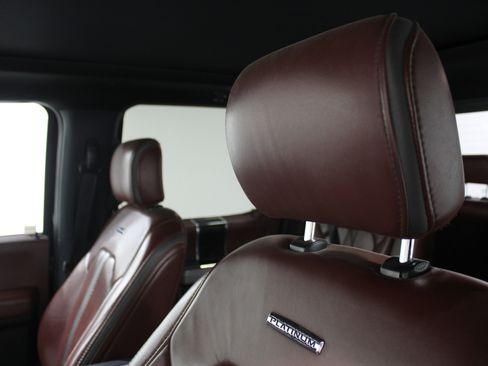 Used 2021 Ford F250 Platinum image 5