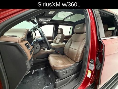 Certified 2024 Chevrolet Suburban High Country w/ Premium Package 2 AWD/4WD image 8