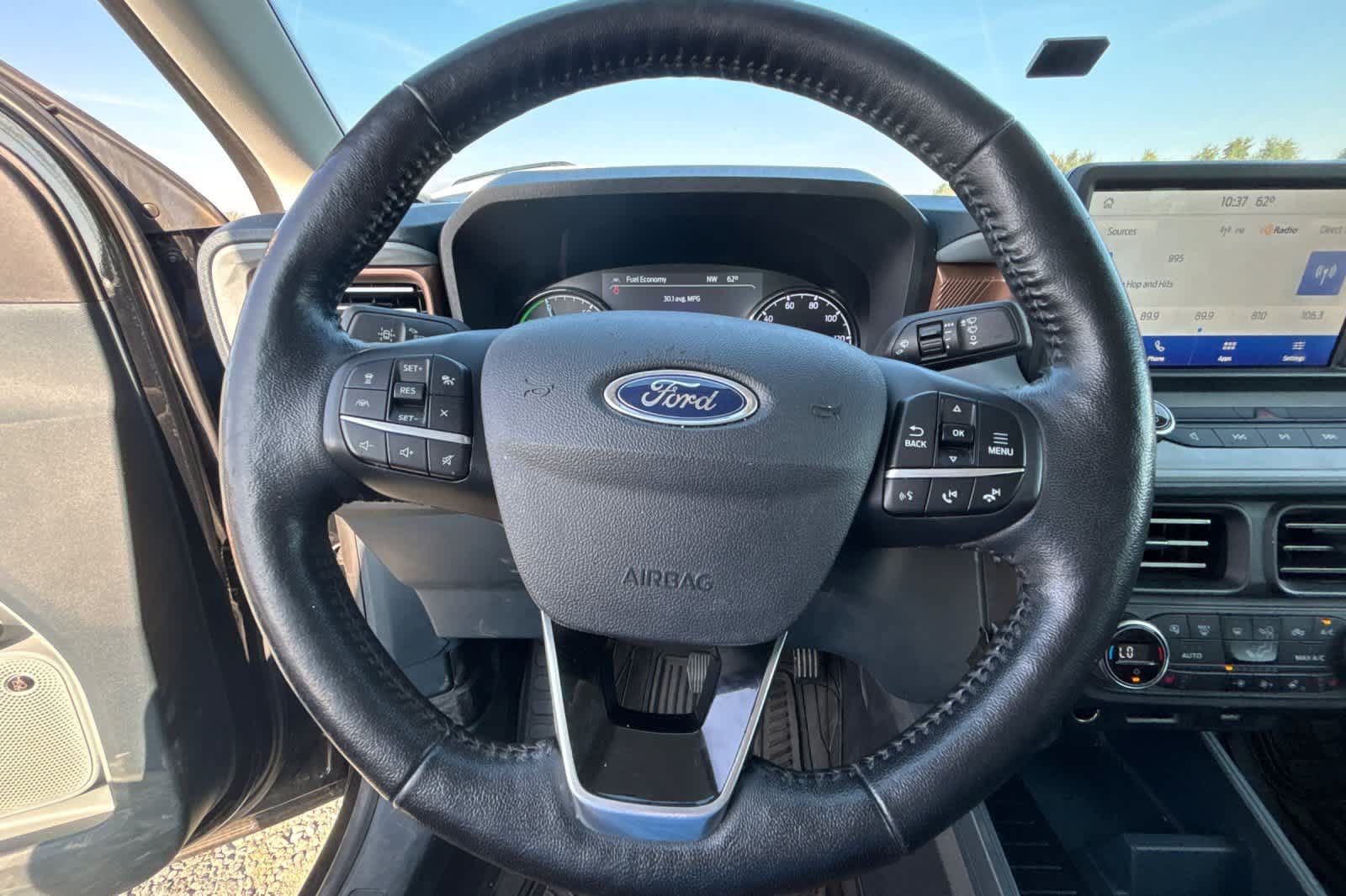 Used 2022 Ford Maverick Lariat w/ Lariat Luxury Package FWD image 23