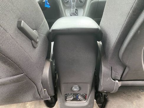 Used 2016 Ford Transit Connect XL image 25