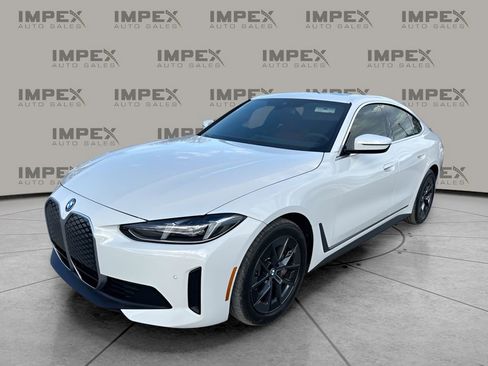 Used 2025 BMW i4 eDrive40 image 1