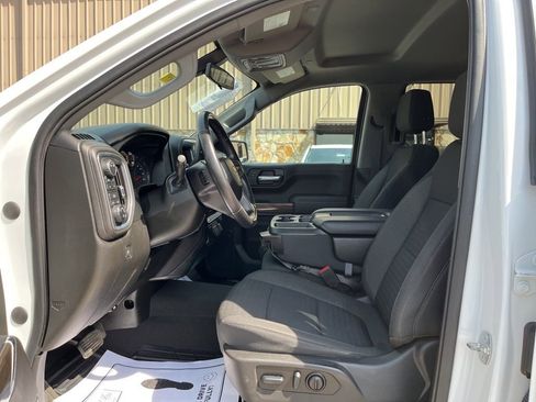 Used 2022 Chevrolet Silverado 1500 LT AWD/4WD image 16