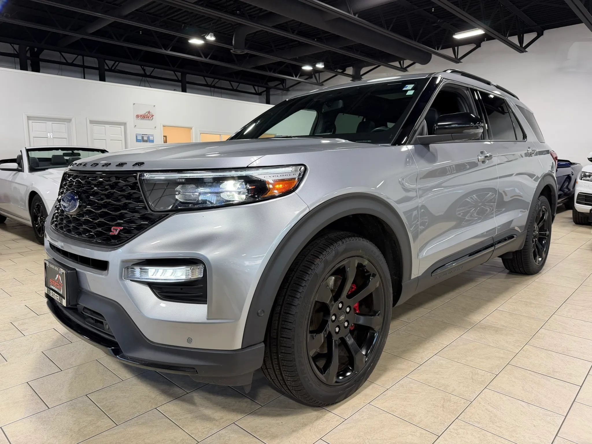 Used 2020 Ford Explorer ST w/ ST Street Pack AWD/4WD image 11
