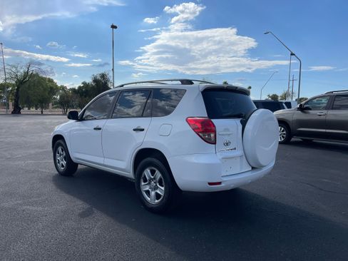 Used 2008 Toyota RAV4 2WD image 3