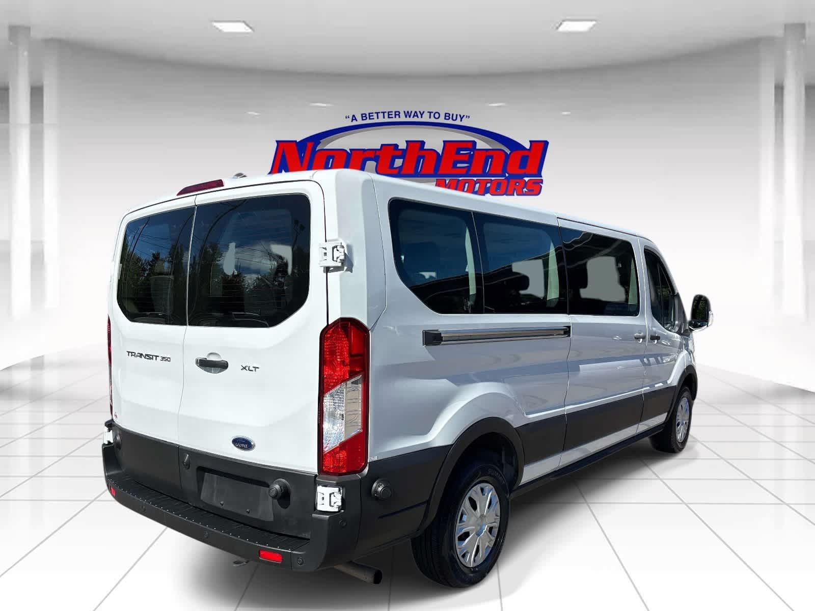 Used 2024 Ford Transit 350 XLT RWD image 3
