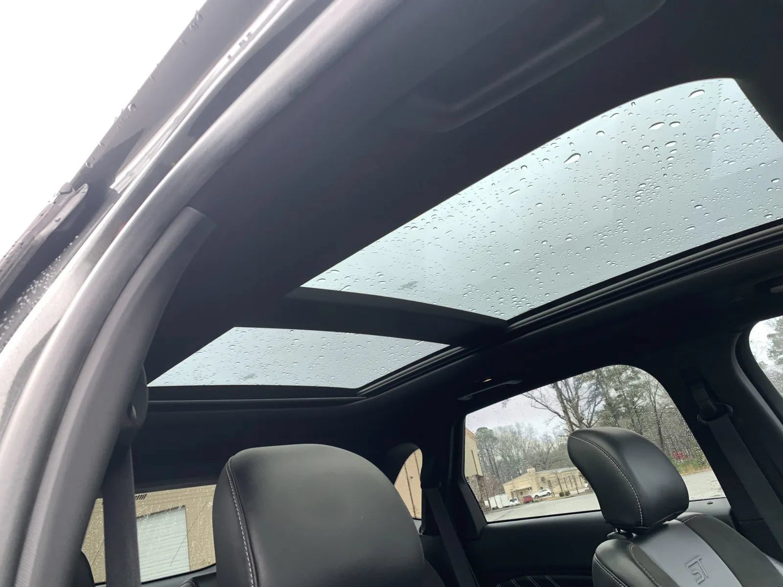 Used 2019 Ford Edge ST w/ Equipment Group 401A AWD/4WD image 11