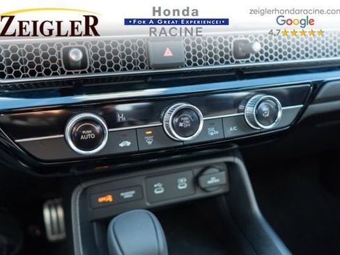 Used 2025 Honda Civic Sport image 22