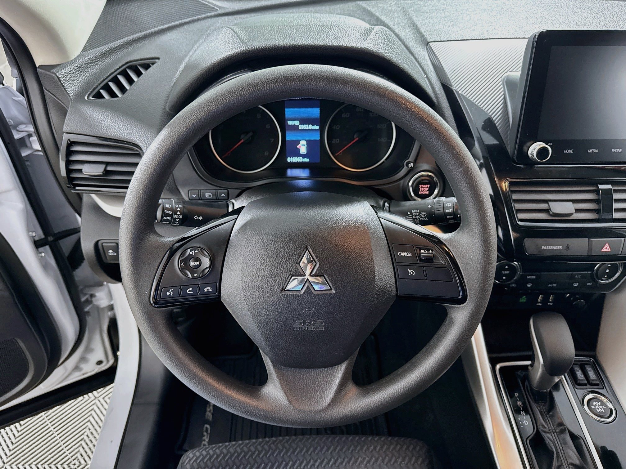 Used 2025 Mitsubishi Eclipse Cross LE AWD/4WD image 15