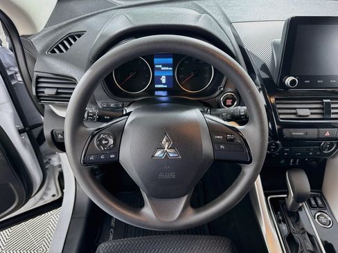 Used 2025 Mitsubishi Eclipse Cross LE AWD/4WD image 15