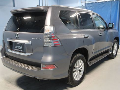Used 2023 Lexus GX 460 Premium AWD/4WD image 39