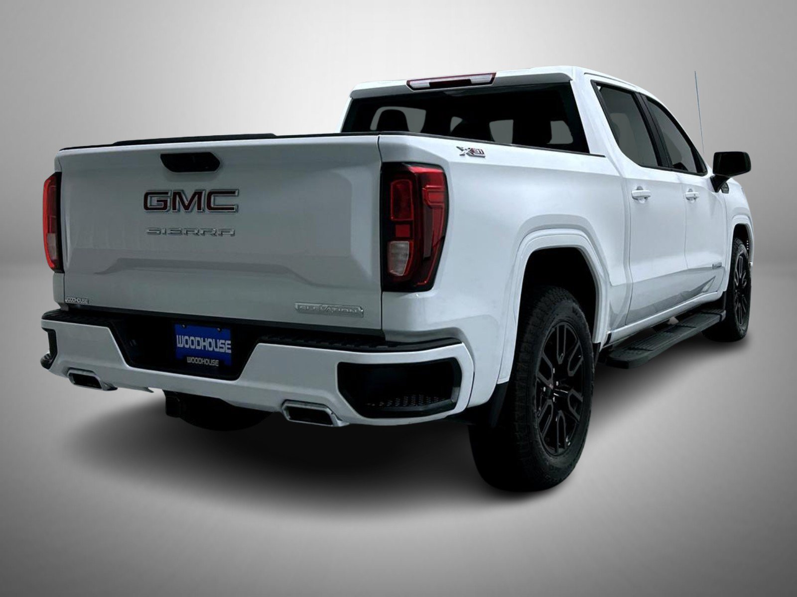 Used 2024 GMC Sierra 1500 Elevation AWD/4WD image 5