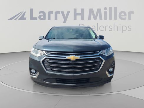 Used 2019 Chevrolet Traverse LT FWD image 8