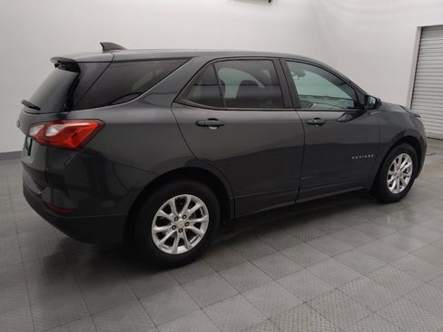 Used 2020 Chevrolet Equinox LS w/ LS Convenience Package image 10