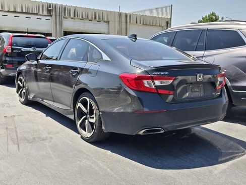 Used 2022 Honda Accord Sport image 4
