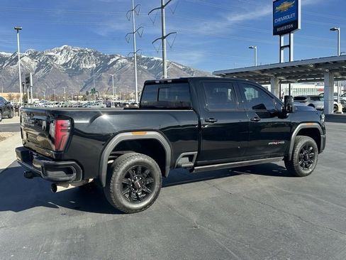 Used 2024 GMC Sierra 3500 AT4 w/ AT4 Premium Plus Package image 25