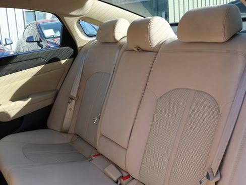 Used 2017 Hyundai Sonata Sport image 19