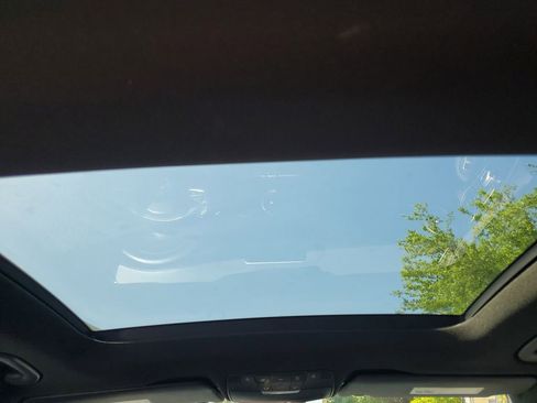 Used 2017 Mercedes-Benz C 300 Sedan w/ Sport Package image 12