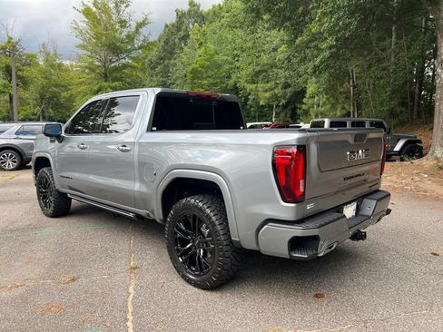 Used 2026 GMC Sierra 1500 Denali Ultimate w/ LPO, Black Badging Package AWD/4WD image 6