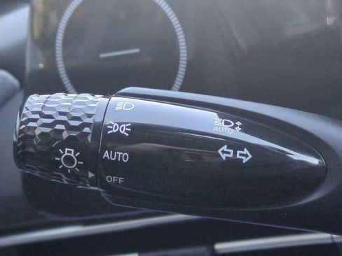 New 2026 Hyundai Elantra Limited image 29