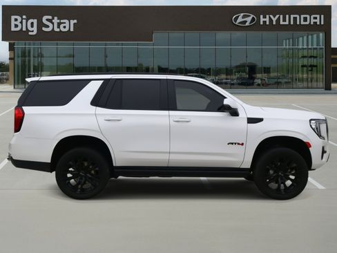 Used 2023 GMC Yukon AT4 w/ Technology Package image 5