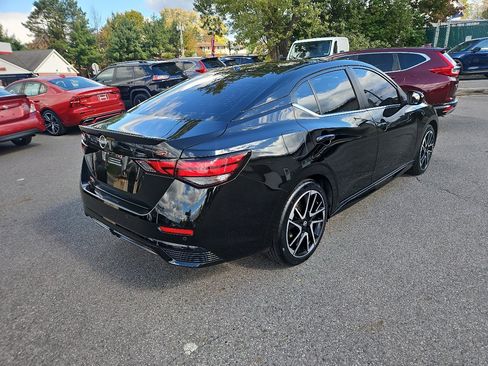 Used 2024 Nissan Sentra SR image 3