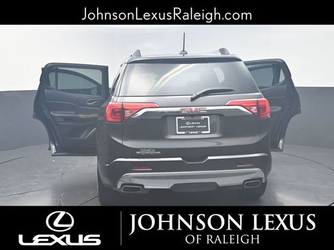 Used 2017 GMC Acadia Denali w/ Technology Package image 25