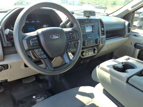 Used 2022 Ford F250 XL w/ Power Equipment Group RWD image 11