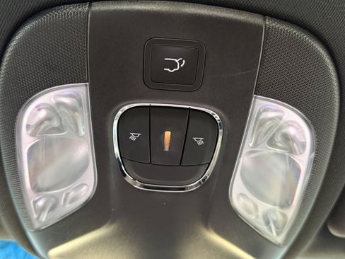 Used 2023 Jeep Compass Limited w/ Elite Group AWD/4WD image 33